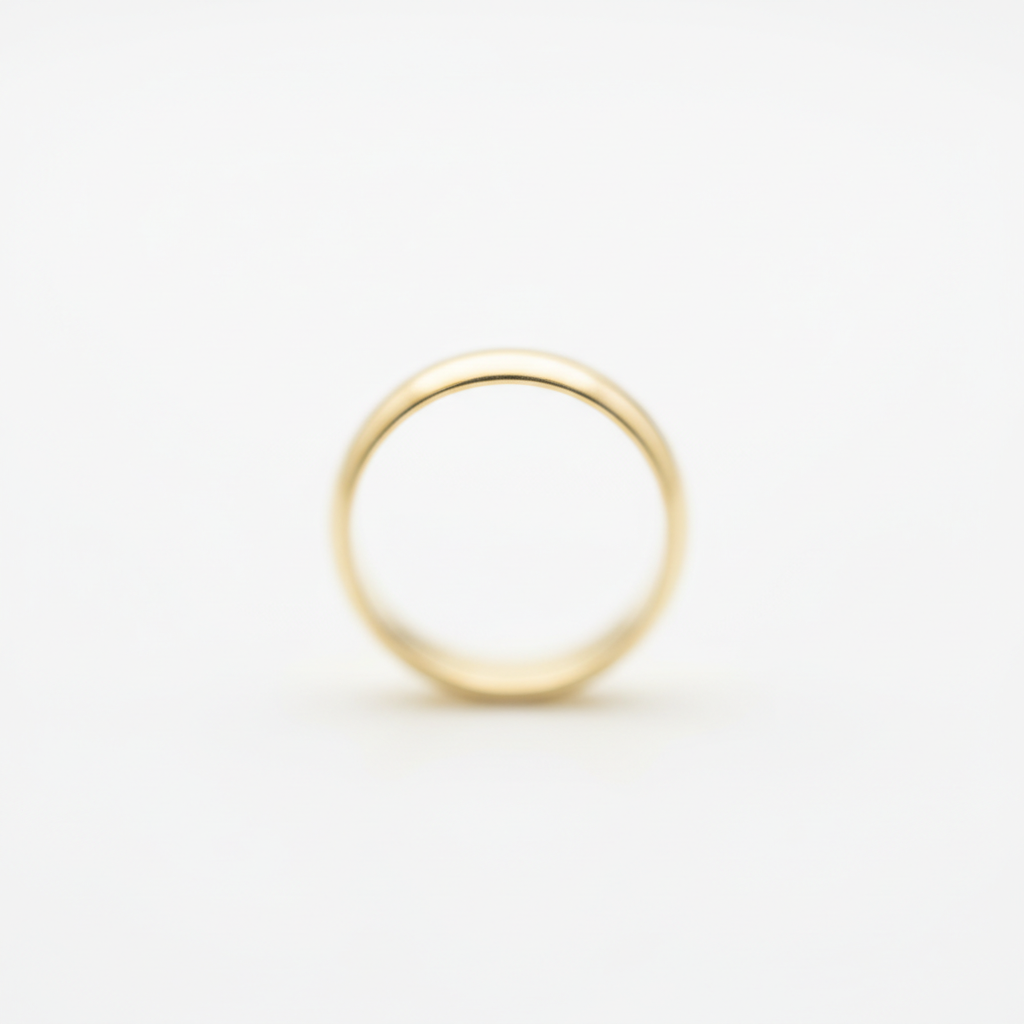 Soft product photo lacking edge definition